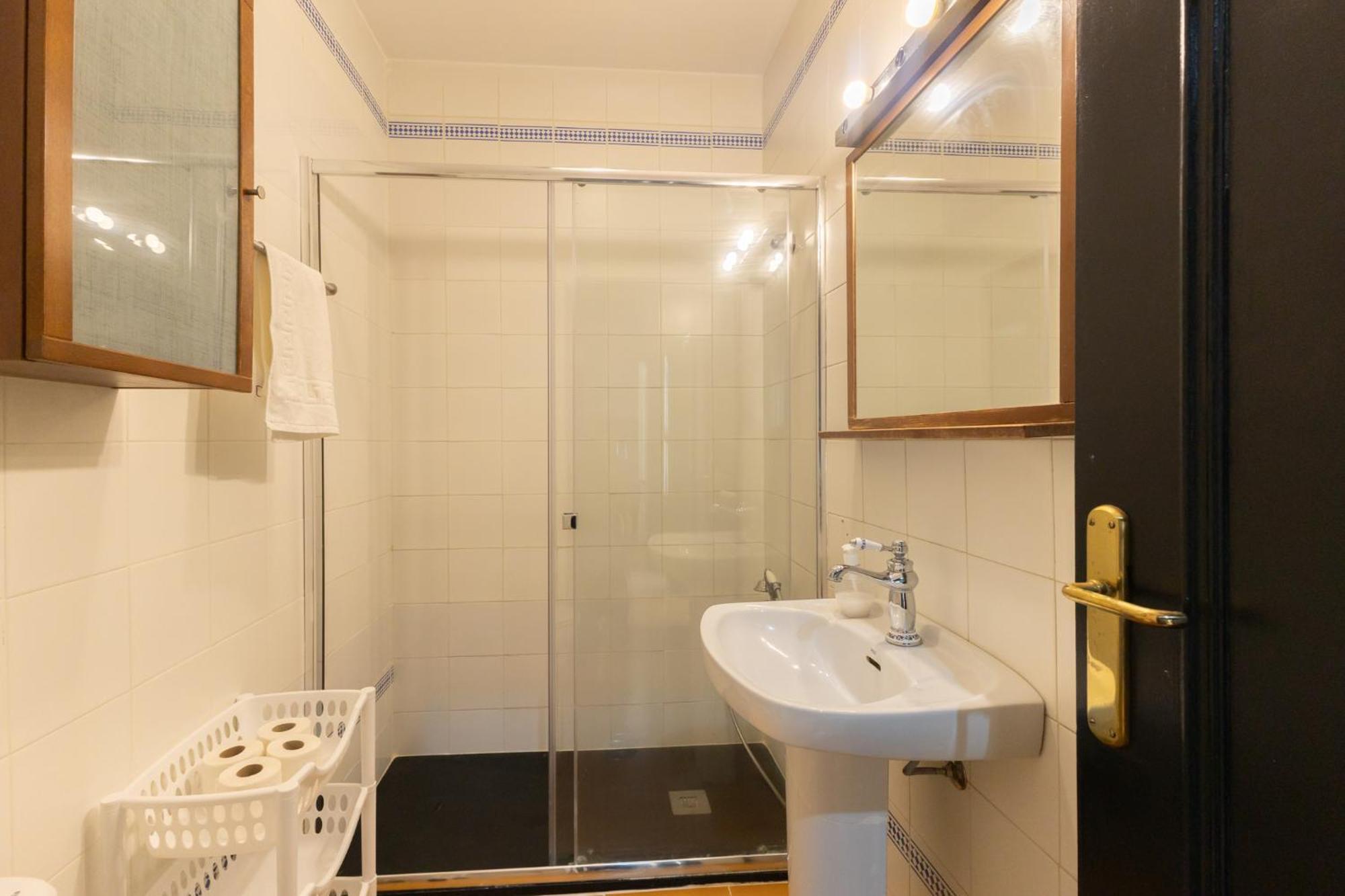 Conde Center Premium Suites, Free Parking Sevilha Exterior foto